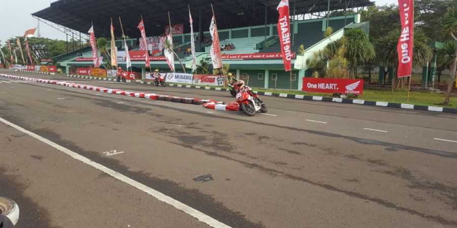 Reza Hanum Rajai Latihan Bebas dan Kualifikasi di Kelas Sport 150cc Standar Seeded