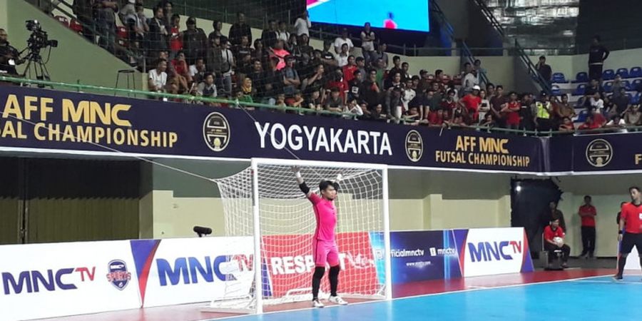 Piala AFF Futsal 2018 - Kiper Timnas Malaysia Dapat Sorakan 'Hiya Hiya' dari Penonton