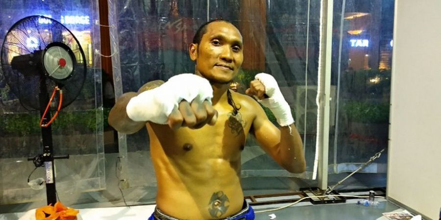 Mahkota Boxing Superseries - Menang TKO, Stevie Ongen Pastikan Bawa Pulang Rp 5 Juta