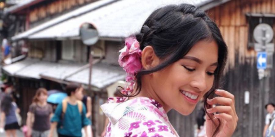 Tiba di Indonesia, Marcus Fernaldi/Kevin Sanjaya Langsung Disambut Perempuan Cantik nan Menggoda Ini