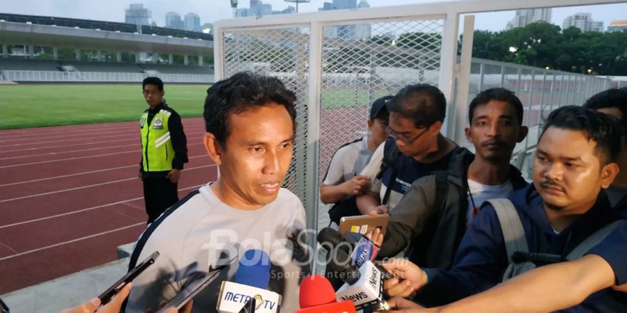 Piala AFF 2018 - Bima Sakti Minta Pemain Timnas Indonesia Tulis Kesalahan-kesalahan Saat Hadapi Singapura