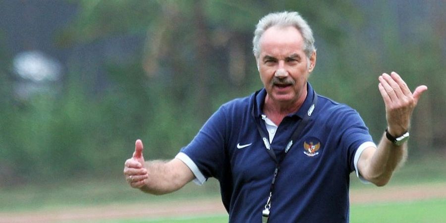 Asa Alfred Riedl untuk Musim 2020 Pasca-gagal Jadi Pelatih Persebaya