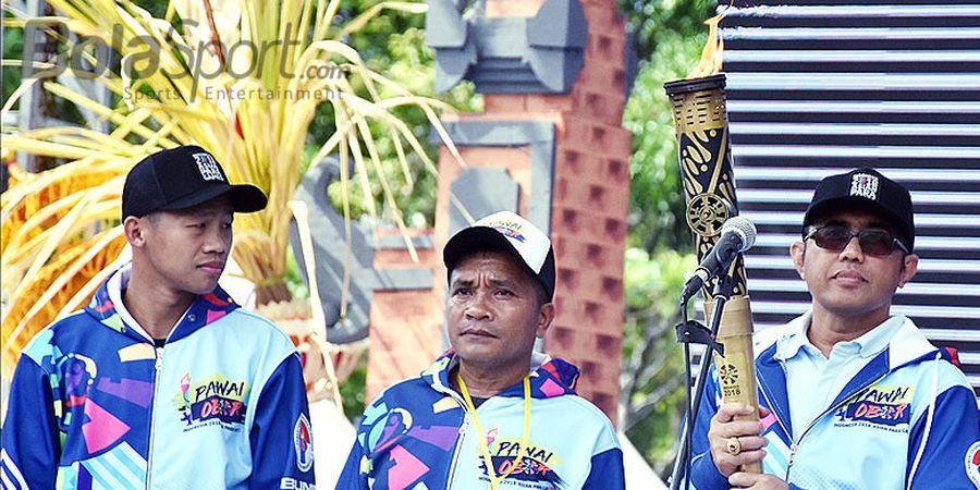 Pawai Obor Asian Para Games 2018 Menuju Garis Khatulistiwa