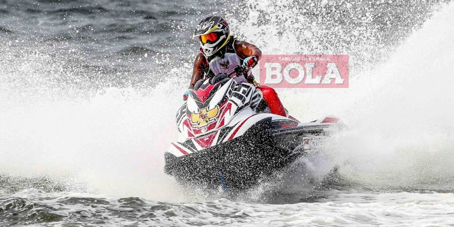 Jetski Asian Games 2018 - Aqsa Sutan Aswar Girang Akhirnya Menangi Medali Emas di Jet Ski