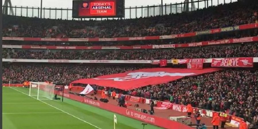 Bendera Merah Terbentang di Laga Arsenal Vs Tottenham Hotspur