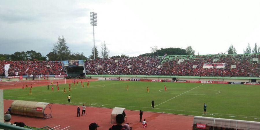 Persis Vs Bhayangkara FC - Tanpa Gol di Babak Pertama, Jelang Jeda Ada Kejadian Genting