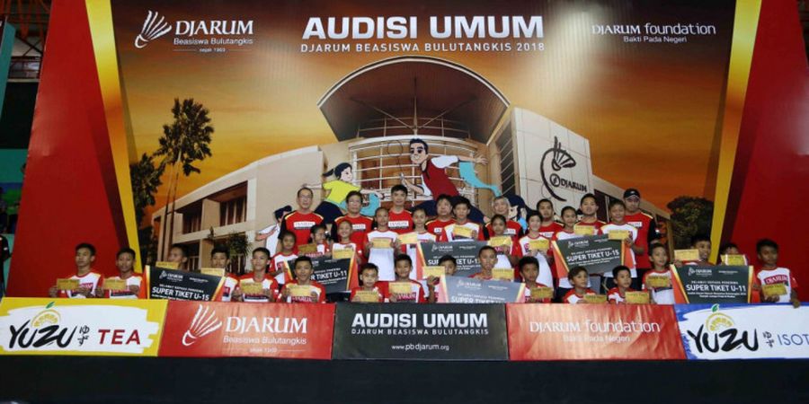 Peserta Audisi Umum Djarum Beasiswa Bulu Tangkis di Cirebon Tampil Memikat