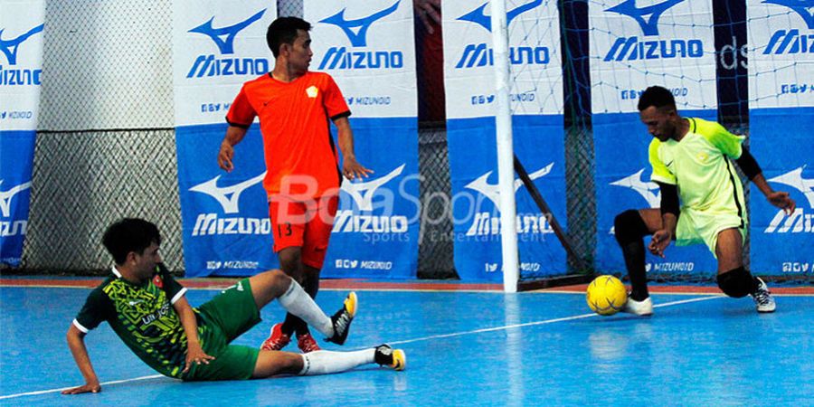 UNY, UGM, UIN Lolos ke-8 Besar Futsal Antarkampus