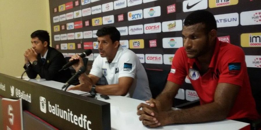 Pelatih Persipura Sebut Kemenangan atas Bali United Sesuai Rencana Awal