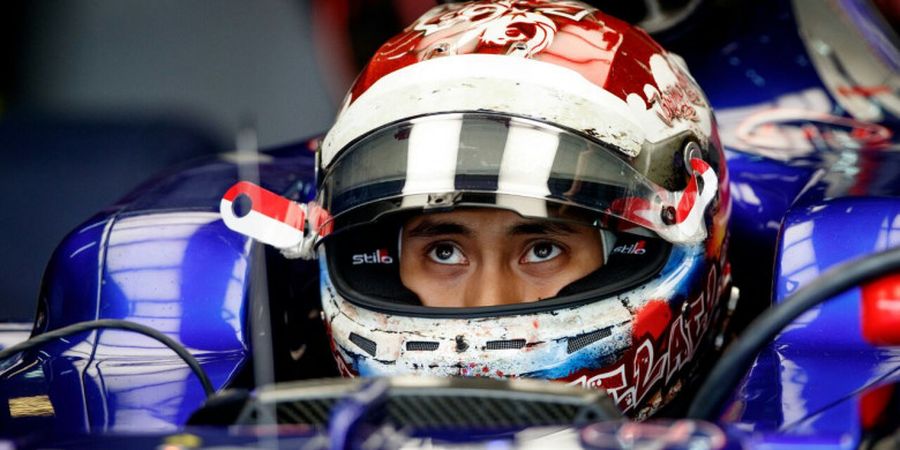 F1 GP Malaysia - Wah, Kawan Andik Vermansah Tonton Sean Gelael di Sirkuit Sepang Saat FP1