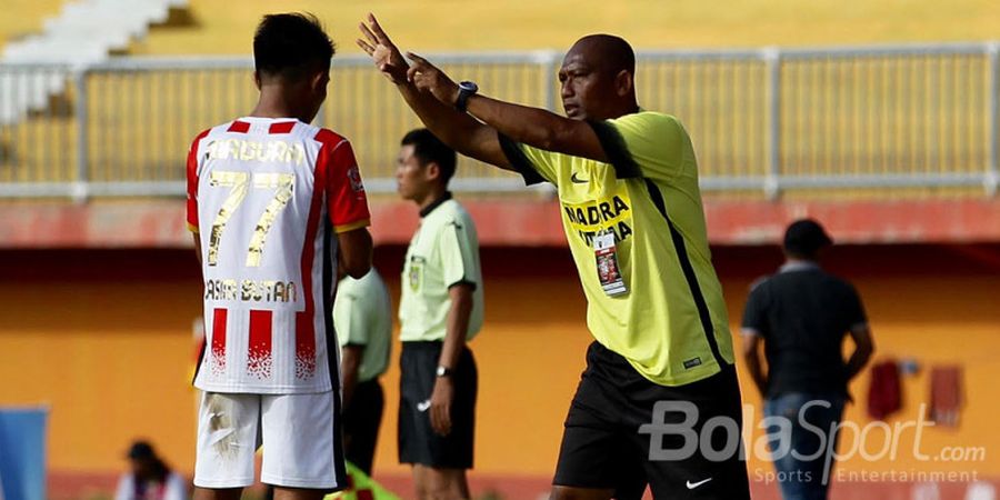 Persepam Madura Tanpa Pelatih Jelang Babak Play Off Liga 2