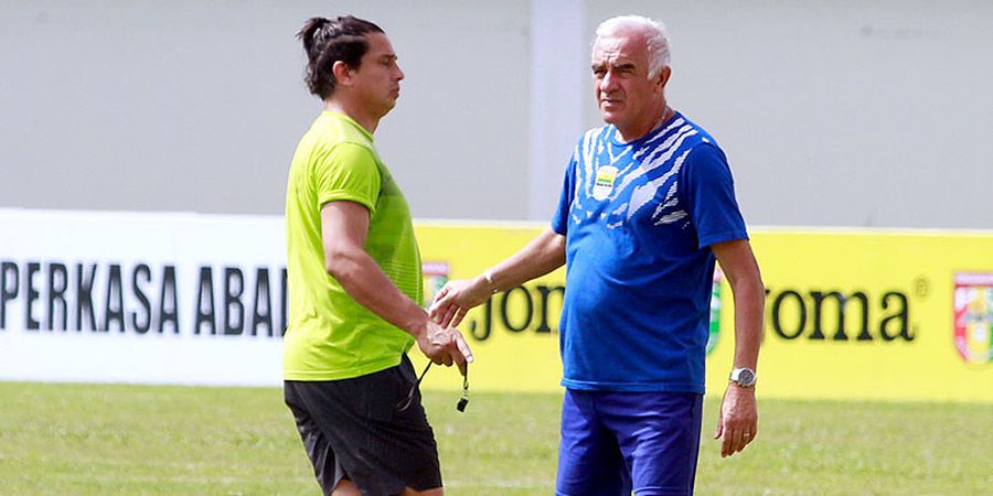 Turunkan Intensitas Latihan, Persib Bandung Fokus Game Internal