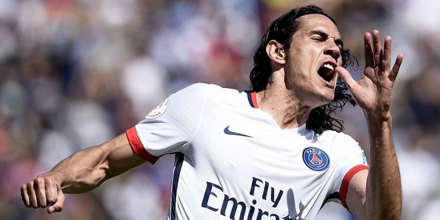 Cavani Tak Mau Melihat ke Atas