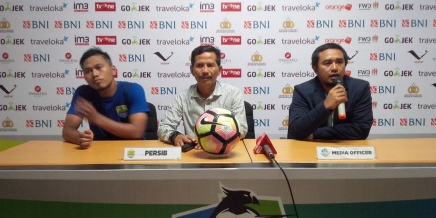 Kalah dari Bhayangkara FC, Pelatih Persib Siap Dievaluasi