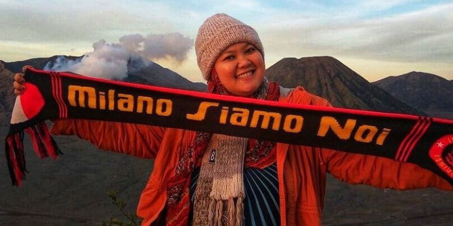 Keren! Cara Tak Biasa Milanisti Indonesia Rayakan Ulang Tahun AC Milan, Salah Satunya dari Puncak Tertinggi Jawa Tengah
