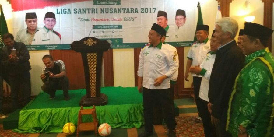 Menpora Resmikan Liga Santri Nusantara 2017