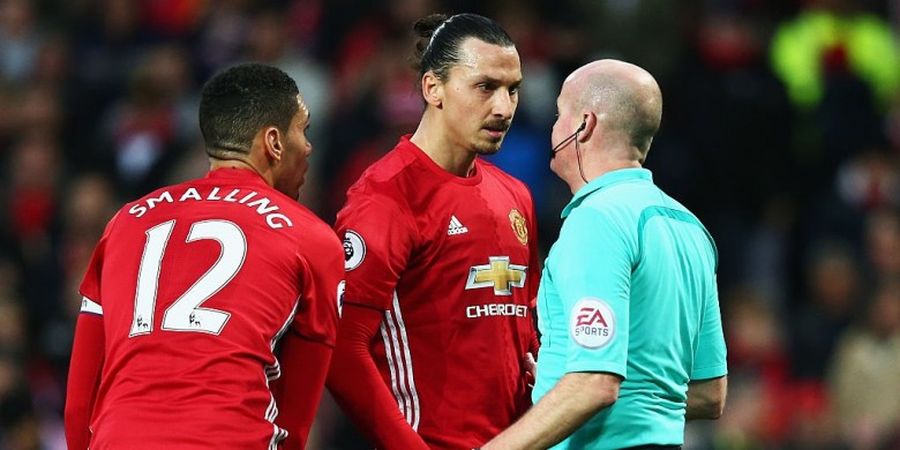 Ibrahimovic Ingin Wasit dalam Laga Vs Middlesbrough Meminta Maaf