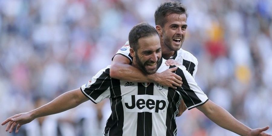 Lesakan Higuain dan Pjanic Hasilkan Tripoin untuk Juventus