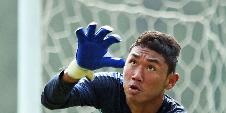 Demi Kontrak di Arema FC, Yogi Triana Siap Bersaing dengan Lima Kiper