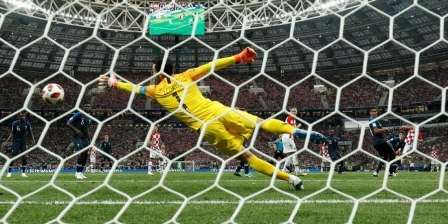 Final Piala Dunia 2018 - Blunder Hugo Lloris Buat Mario Mandzukic Sedikit Jadi Pahlawan