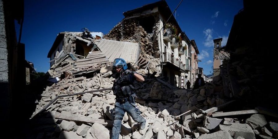 Sepak Bola Italia Berduka untuk Korban Gempa di Norcia