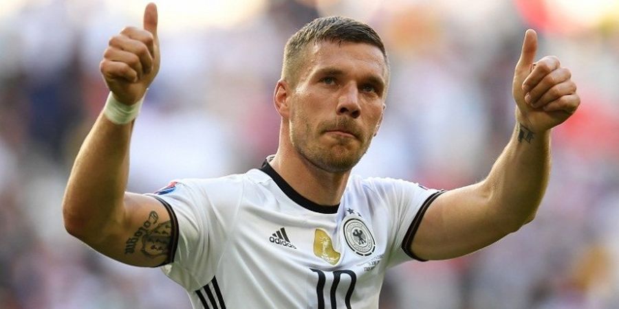 Kado Terakhir untuk Lukas Podolski