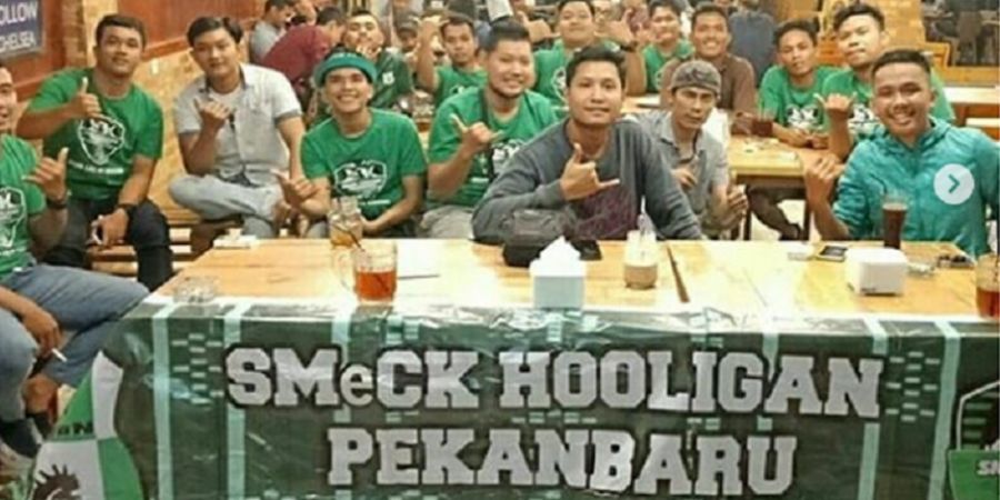 SMeCK Hooligan Pekanbaru Buat Nobar Derbi Andalas Laga Sriwijaya FC Vs PSMS 