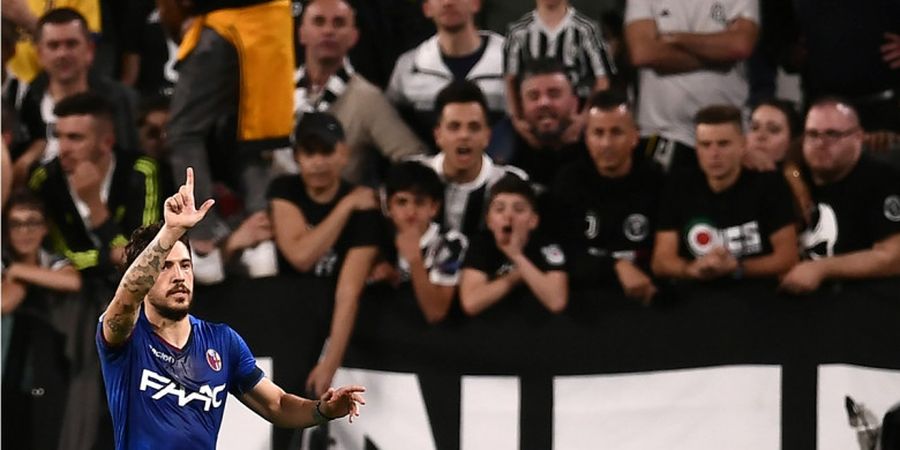 Babak Pertama Juventus Vs Bologna - Tim Tamu Unggul Lewat Gol Titik Penalti Simone Verdi