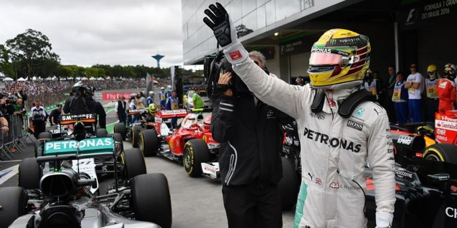 Hamilton Akan Start Paling Depan pada Balapan GP Brasil