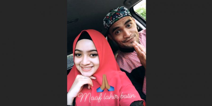 Rayakan Idul Fitri, Winger Timnas Indonesia Pamer Momen Romantis bersama Istri