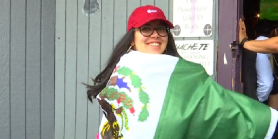 Sukacita Fan Meksiko Rayakan Kemenangan atas Korea Selatan 