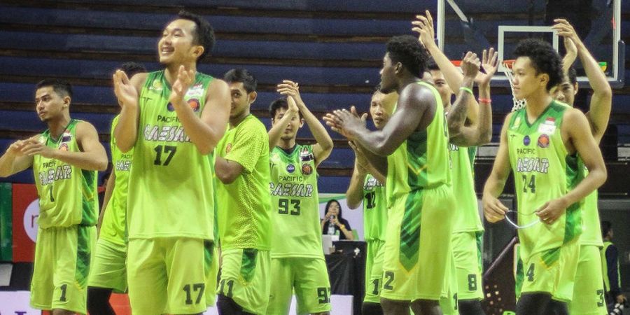 Pacific Caesar, Hidup di Basket karena Cinta