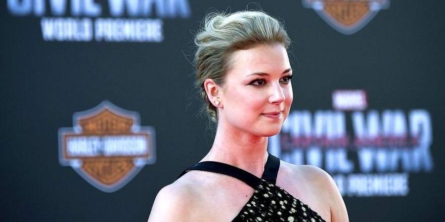 Emily Vancamp, Latihan Lima Tahun buat Tawuran