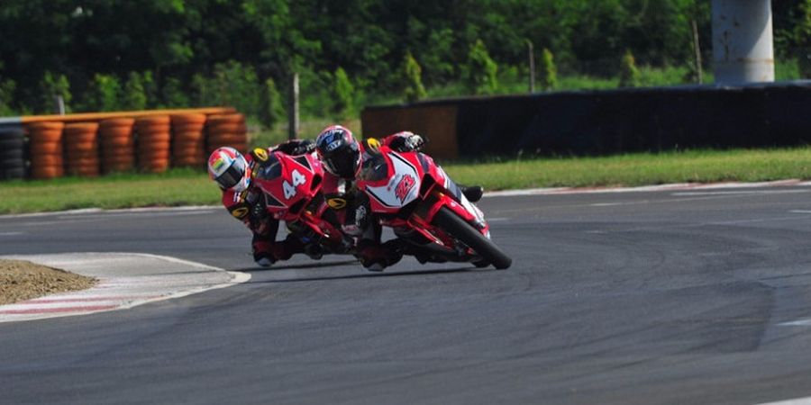 ARRC 2017 di India - Tekad Gerry Salim dan Rheza Danica pada Balapan Ke-2  di India