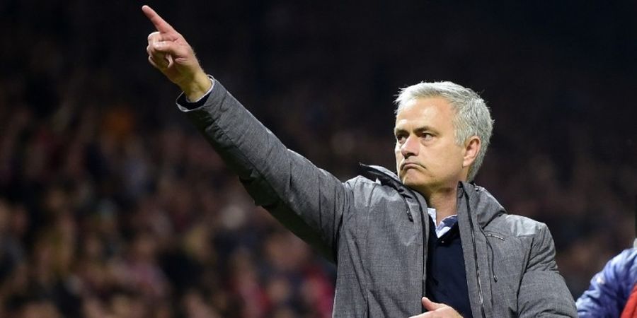 Optimitisme Jose Mourinho Hadapi Musim Keduanya di Old Trafford
