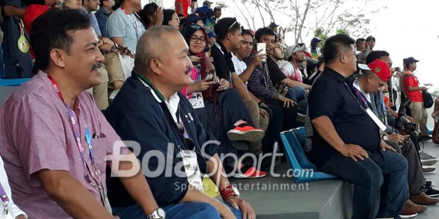 Mantan Menpora Andi Mallarangeng Tonton Laga Wakil Terakhir Indonesia pada Fase Grup Voli Putri