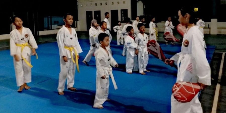 59 Taekwondoin Gresik Siap Bertarung pada Kejurprov Jatim