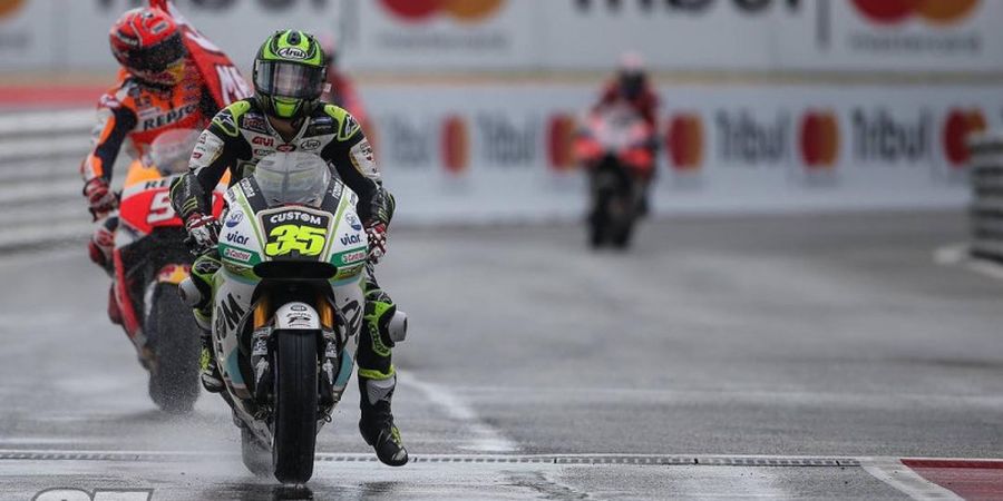 MotoGP San Marino 2017 - Tanpa Pijakan Kaki, Cal Crutchlow Masih Berusaha untuk Tetap Finis