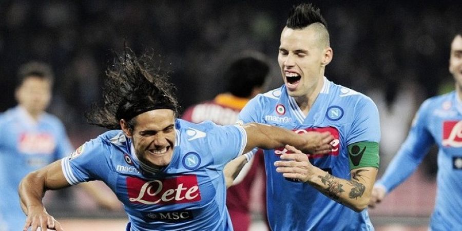 Cavani Diajak Hamsik untuk Kembali Perkuat Napoli