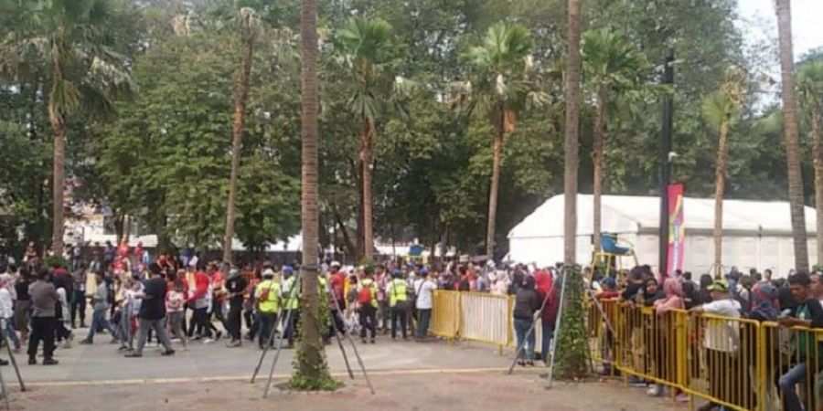 Closing Ceremony Asian Games 2018 - Pintu Mulai Dibuka, Penonton Langsung Serbu Masuk ke Stadion 
