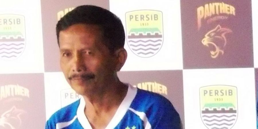 Pelatih Persib Ungkap Siapa Pahlawannya Pada Peringatan 10 November