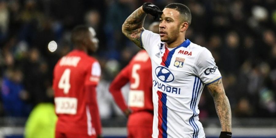 Depay Cetak Gol Pertama di Ligue 1, Payet Tetap Tajam