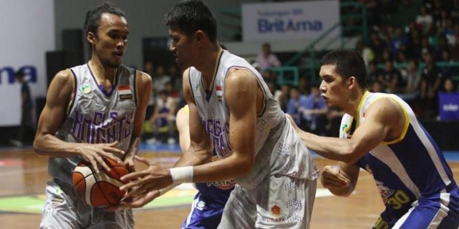 CLS Knights Menang Telak atas Bima Perkasa