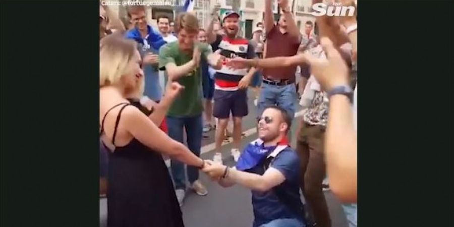 Unik, Fan Prancis Rayakan Kemenangan Les Blues dengan Melamar Kekasihnya di Jalanan