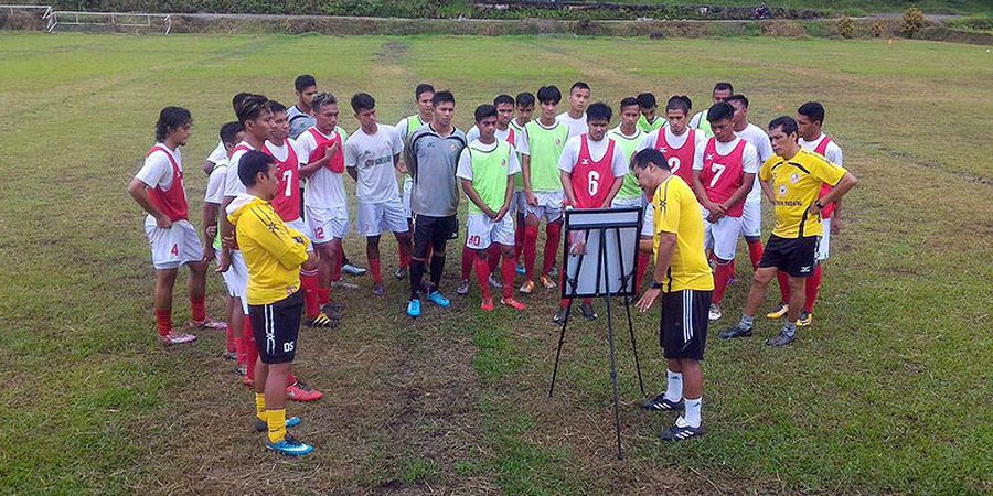 Regulasi Liga 2 Keluar, Nasib Pemain Muda Semen Padang Terancam