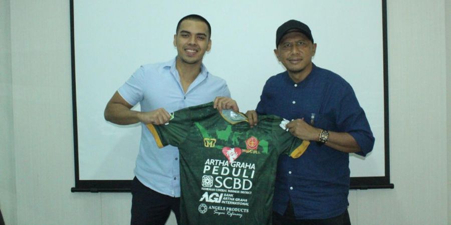 Rahmad Darmawan Mulai Pimpin Latihan PS Tira