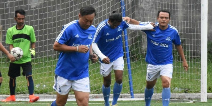 Veteran Mitra Devata Pesta Gol di Bandung