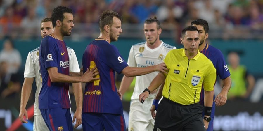 Saat Laga El Clasico di Amerika Serikat, Wasit Rendahkan Pemain Barcelona Ini Sebanyak 3 Kali