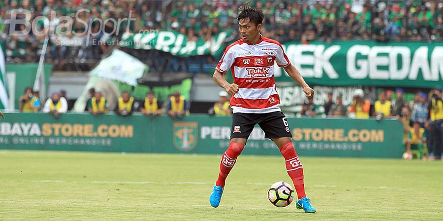 Bek Madura United Ini Tak Heran dengan Performa Rezaldi Hehanussa