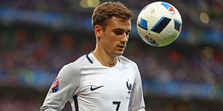 Griezmann Tepis Isu Hengkang dengan Tandatangani Kontrak Baru 